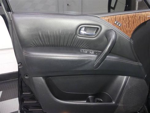 Used 2019 Nissan Armada SL w/ Premium Package AWD/4WD image 17