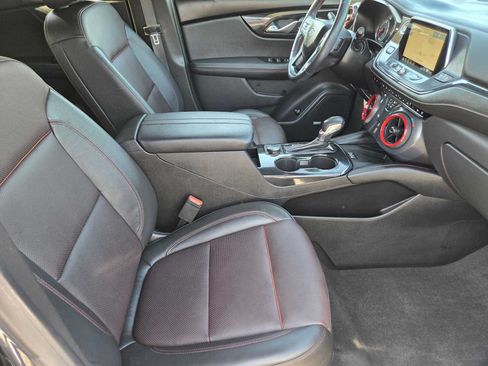 Certified 2019 Chevrolet Blazer RS FWD image 15