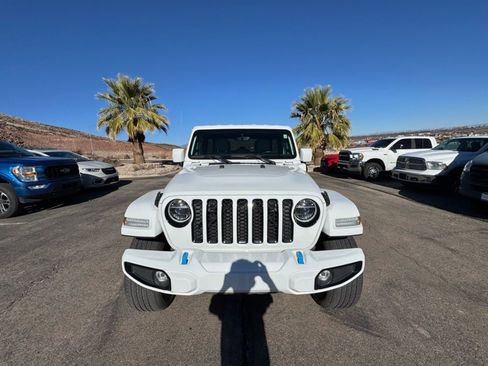 Used 2021 Jeep Wrangler Unlimited Sahara image 8