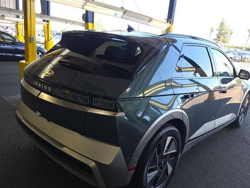 Used 2025 Hyundai Ioniq 5 Limited RWD image 4