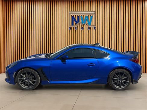 Used 2024 Subaru BRZ Limited RWD image 40