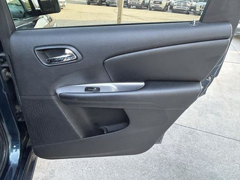 Used 2015 Dodge Journey FWD image 16