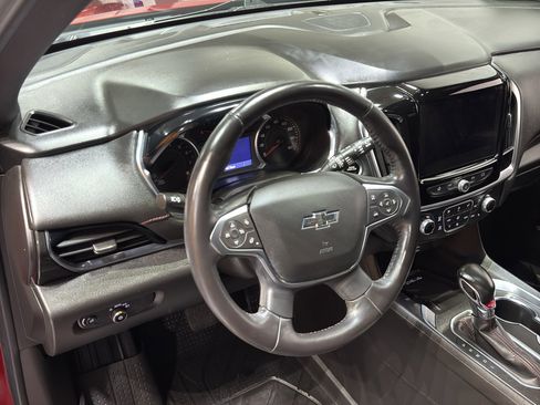 Used 2022 Chevrolet Traverse RS w/ LPO, Floor Liner Package image 19