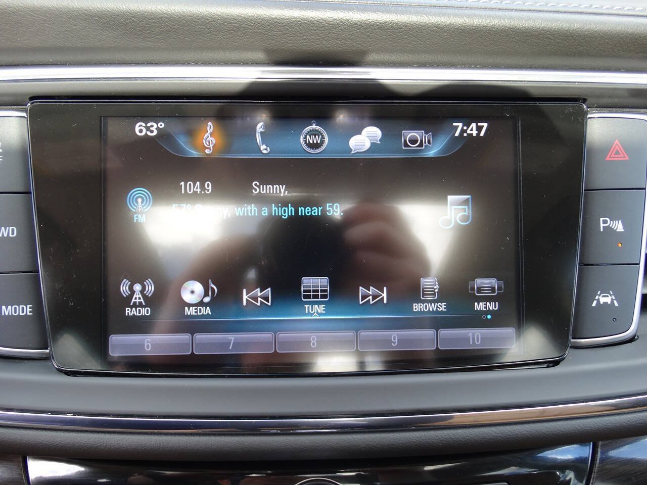 Used 2019 Buick Enclave AWD Premium w/ Experience Buick Package image 27
