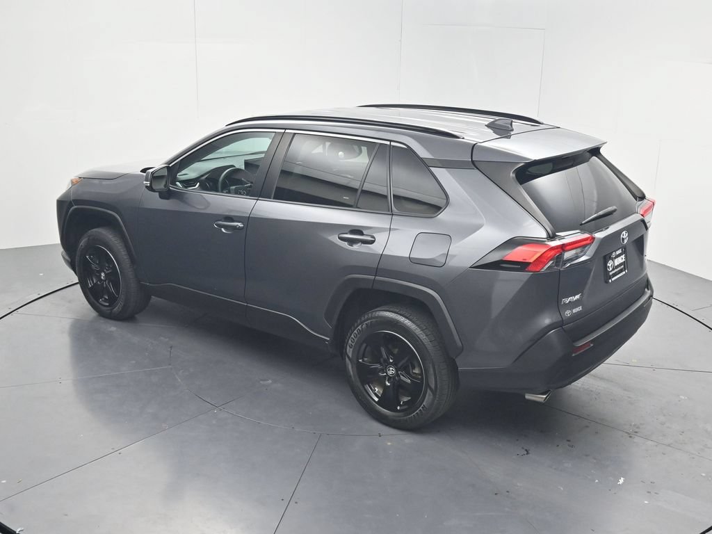 Used 2021 Toyota RAV4 XLE AWD/4WD image 43