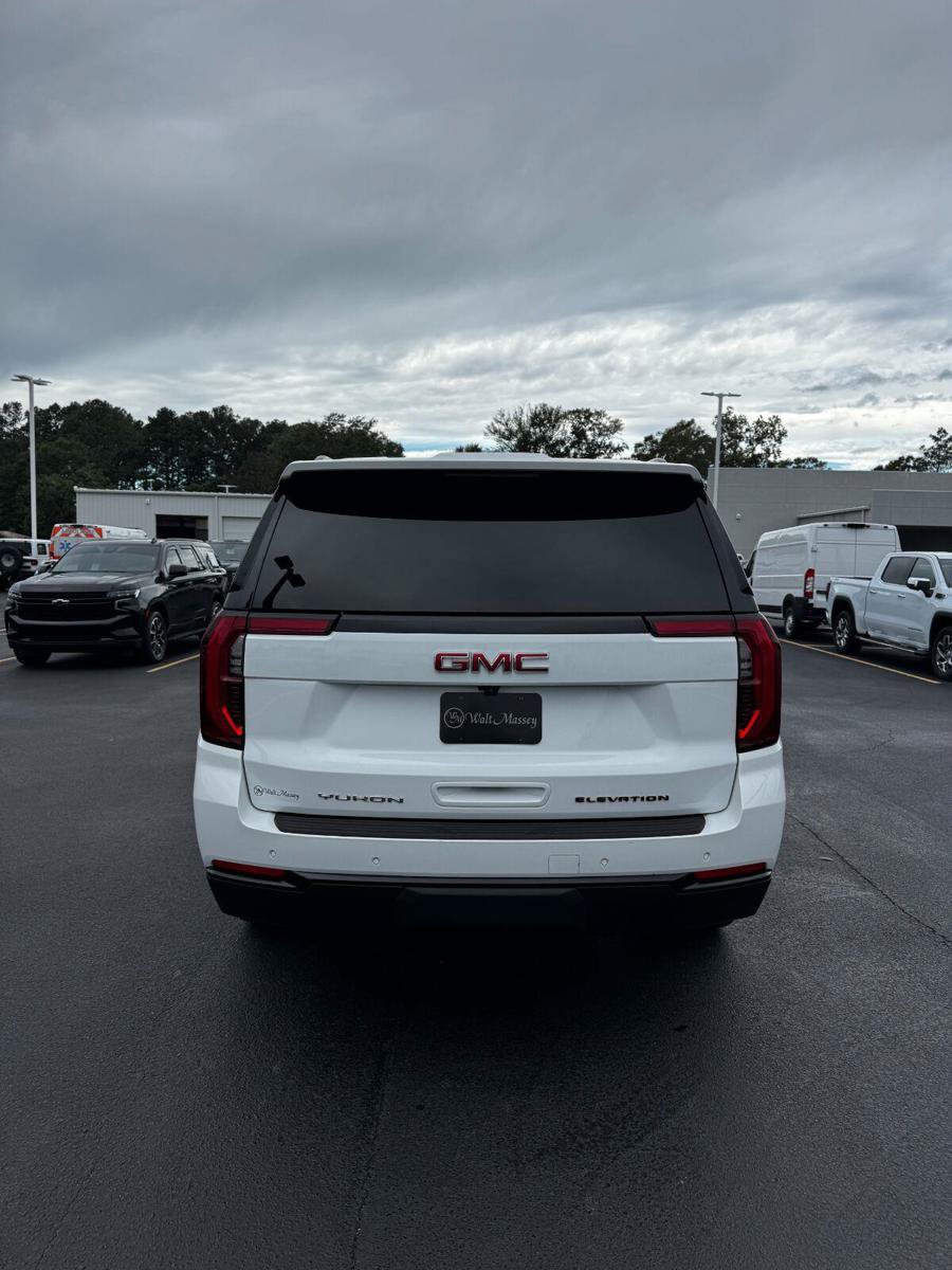 Used 2025 GMC Yukon XL Elevation w/ LPO, Floor Liner Package RWD image 4