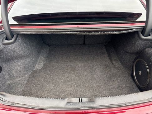 Used 2022 Chrysler 300 S image 27