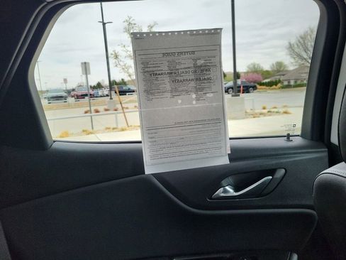 Used 2024 Chevrolet Blazer LT w/ Sound & Technology Package image 10