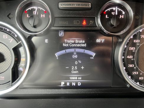 Used 2018 RAM 2500 Power Wagon w/ Luxury Group AWD/4WD image 11
