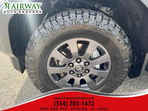 Used 2026 Toyota Land Cruiser w/ Premium Package image 33