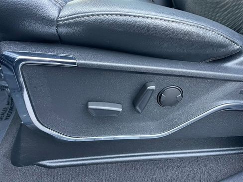 Used 2023 Ford F350 Lariat w/ Lariat Ultimate Package image 14