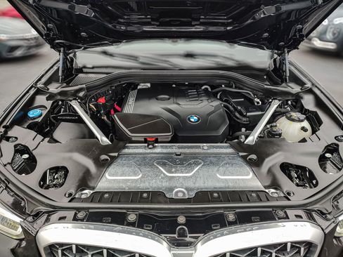 Used 2024 BMW X4 xDrive30i image 43