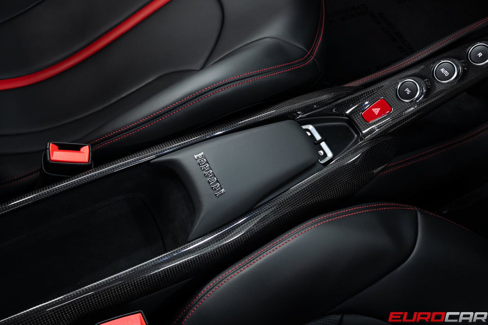 Used 2021 Ferrari F8 Tributo RWD image 35