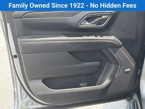 Used 2024 Chevrolet Tahoe LT RWD image 10