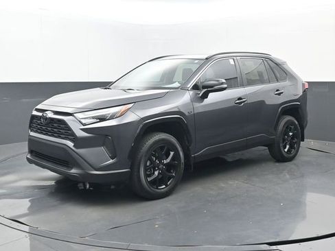 Used 2024 Toyota RAV4 XLE w/ Convenience Package image 25