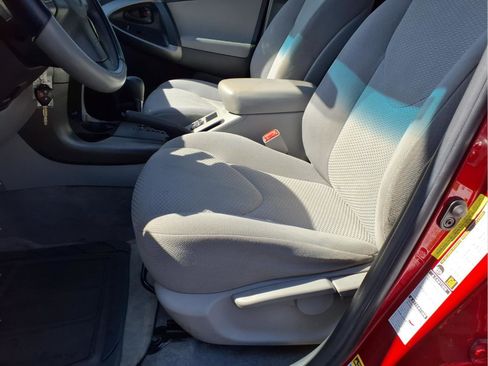 Used 2012 Toyota RAV4 4WD w/ Upgrade Value Pkg image 20