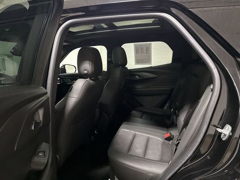 Used 2021 Chevrolet TrailBlazer RS w/ Sun and Liftgate Package AWD/4WD image 23