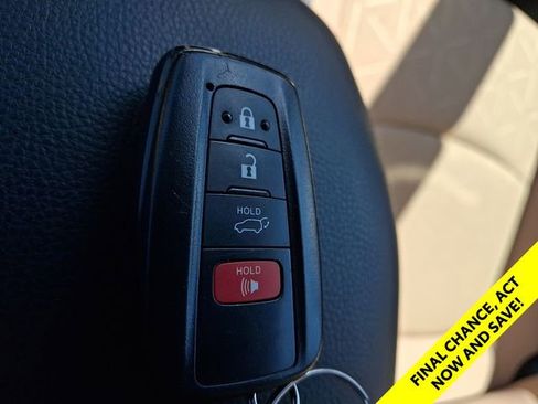 Certified 2025 Toyota RAV4 XLE w/ Convenience Package FWD image 16