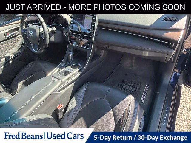 Used 2021 Toyota Avalon Limited w/ Advanced Safety Package FWD image 16