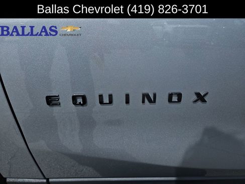 Used 2023 Chevrolet Equinox RS w/ LPO, Cargo Package FWD image 32