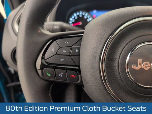 Used 2021 Jeep Renegade Latitude w/ Sun & Sound Group FWD image 37