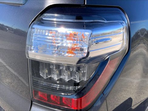 Used 2016 Toyota 4Runner Limited image 29