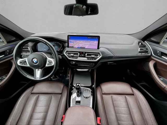 Used 2024 BMW X4 xDrive30i w/ Premium Package AWD/4WD image 16