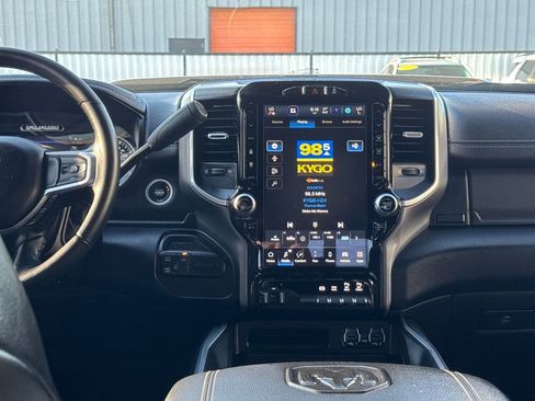 Used 2024 RAM 3500 Laramie w/ Night Edition image 17