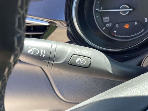 Used 2023 Buick Encore GX Select FWD image 19
