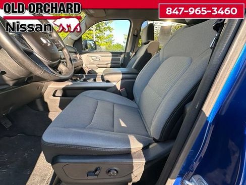 Used 2019 RAM 1500 Big Horn AWD/4WD image 7