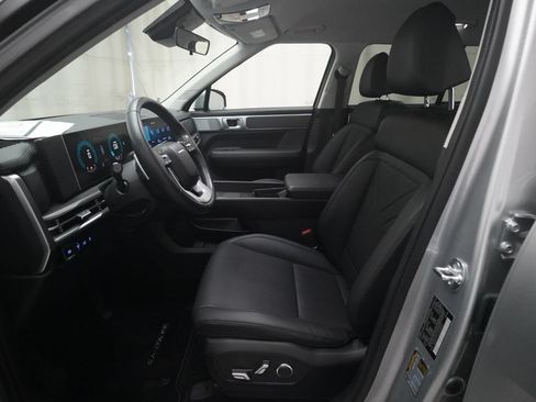 Used 2025 Hyundai Santa Fe SEL AWD/4WD image 7