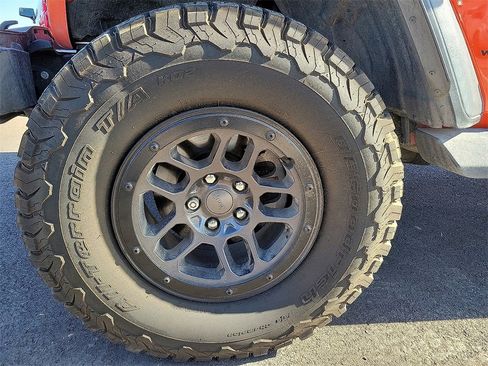 Used 2023 Jeep Wrangler Unlimited Sport image 10