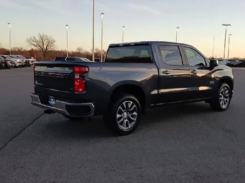 Used 2022 Chevrolet Silverado 1500 LT w/ Bed Protection Package image 8