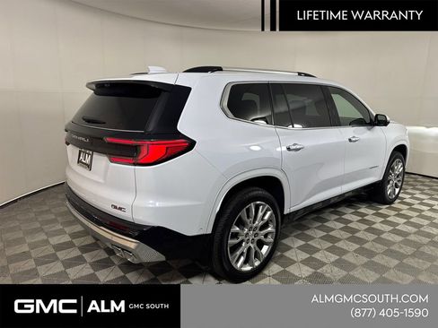 New 2026 GMC Acadia Denali w/ Super Cruise Package FWD image 6