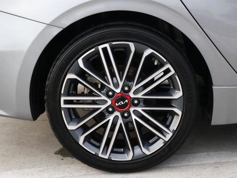 Used 2023 Kia Forte GT w/ GT2 Package image 8