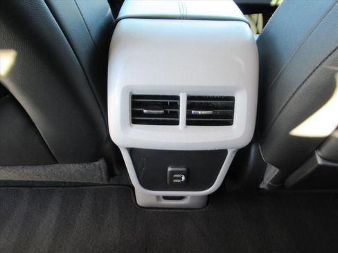 Used 2020 GMC Terrain SLT w/ Preferred Package image 31