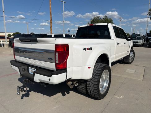 Used 2018 Ford F350 Platinum w/ Platinum Ultimate Package AWD/4WD image 4