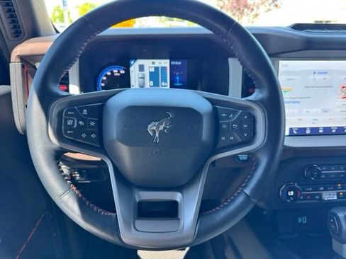 Used 2023 Ford Bronco Heritage Edition AWD/4WD image 20