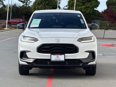 Used 2025 Honda HR-V Sport image 6