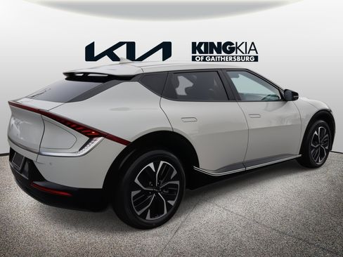 Certified 2023 Kia EV6 Wind image 3