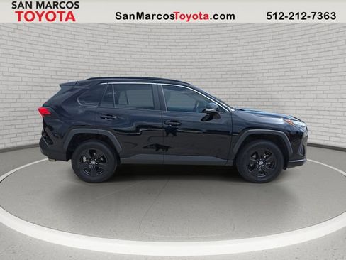 Used 2023 Toyota RAV4 XLE w/ Convenience Package FWD image 5