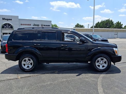 Used 2005 Dodge Durango SLT w/ Trailer Tow Group AWD/4WD image 7