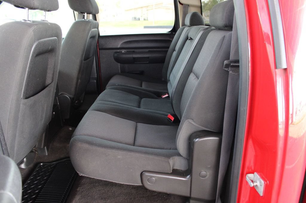 Used 2013 Chevrolet Silverado 1500 LT w/ All-Star Edition AWD/4WD image 12