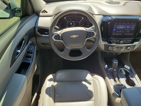 Used 2020 Chevrolet Traverse Premier w/ LPO, Floor Liner Package FWD image 14