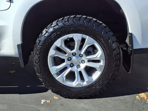 Used 2022 Chevrolet Silverado 1500 LTZ w/ LTZ Convenience Package II image 4