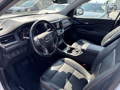 Used 2022 GMC Acadia AT4 w/ Technology Package AWD/4WD image 17