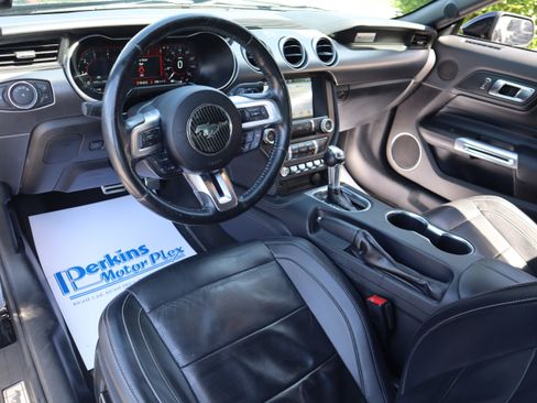 Used 2018 Ford Mustang Premium w/ Equipment Group 201A RWD image 27