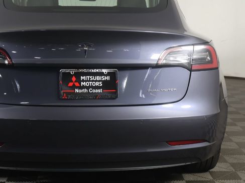 Used 2020 Tesla Model 3 Long Range AWD/4WD image 19