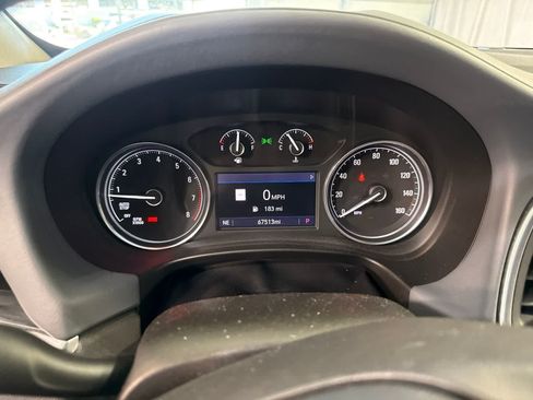 Used 2020 Buick Enclave Essence w/ Sound and Sites Package AWD/4WD image 22