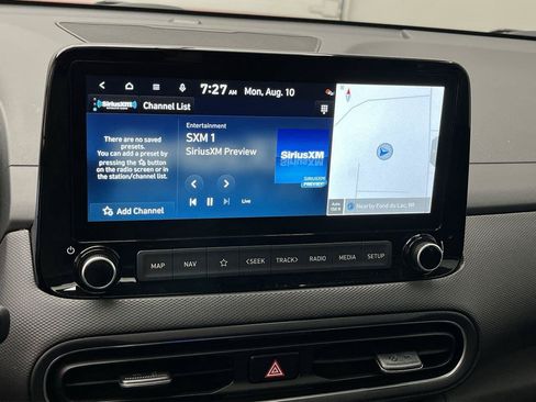 Used 2023 Hyundai Kona Limited AWD/4WD image 19